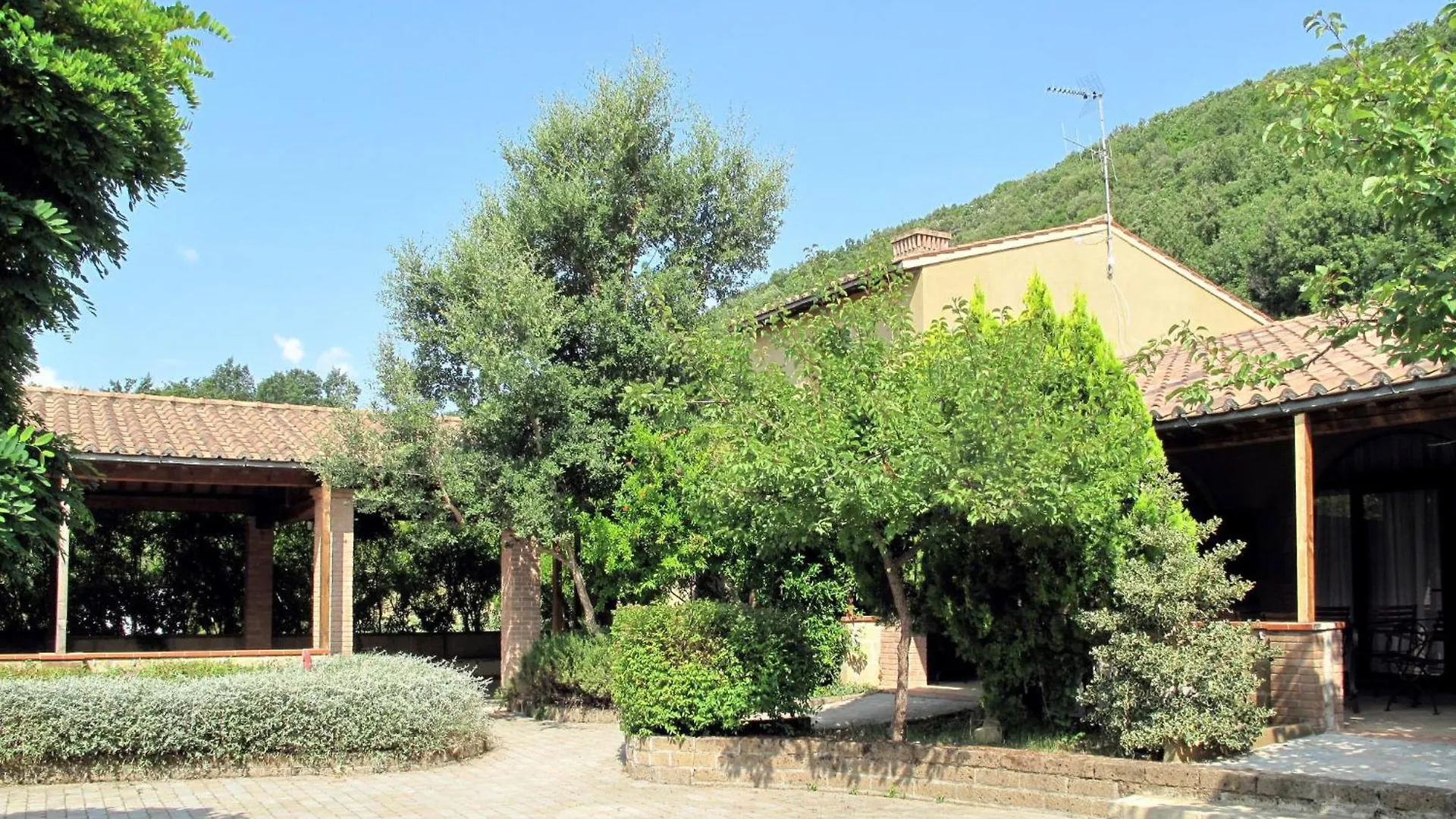 Apartment Gufo-31 By Interhome Podere Dottrina 0*,